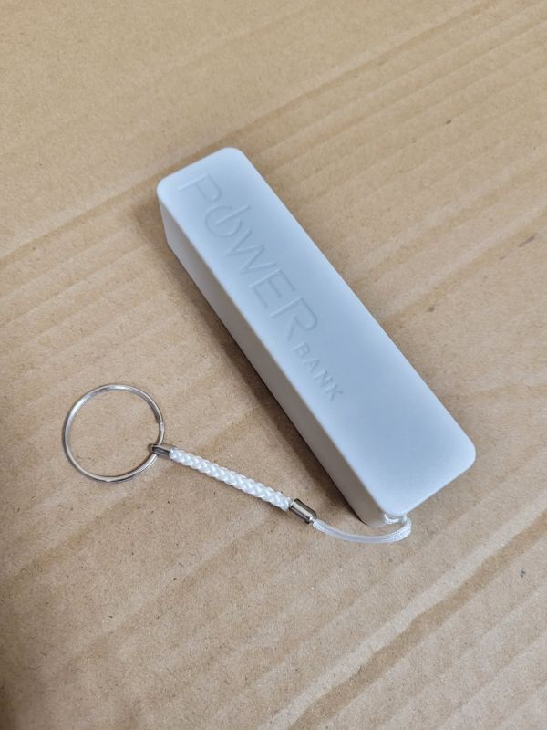 Hoco LB 1200 mAh білого кольору