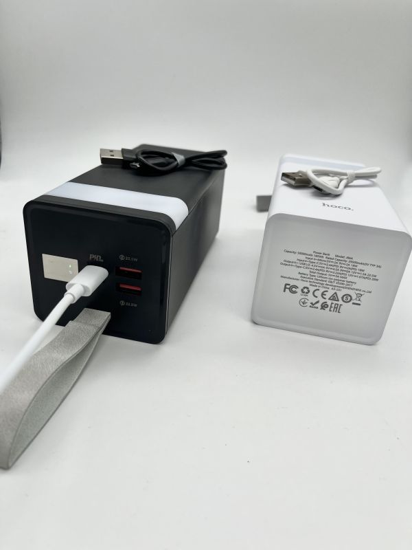 Hoco J86A на 50000 mAh із вбудованим ліхтариком (Білий)
