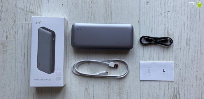 ZMI QB826G No. 20 210W 25000 mAh для ноутбуков
