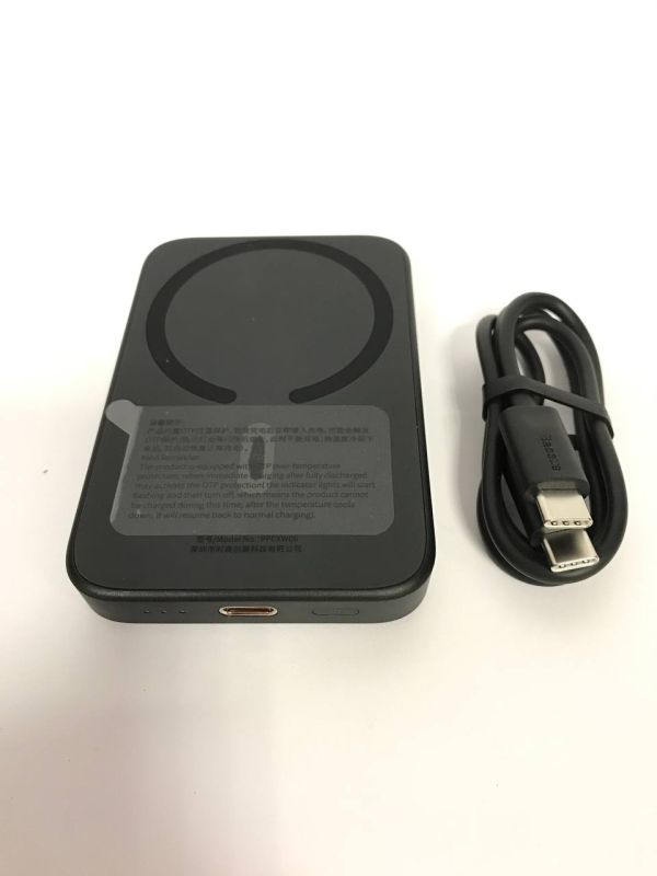 Универсальная мобильная батарея (6000mah) BASEUS Magnetic Wireless 20W Чорний
