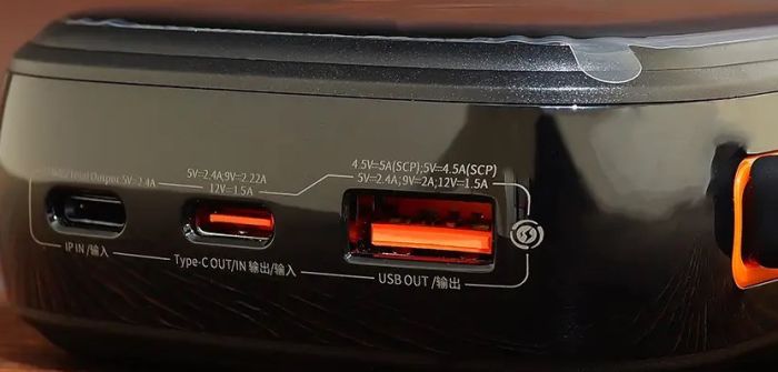 Baseus Qpow Pro Digital Display Fast Charge 20000 mAh 20W iP PPQD040001 чорний