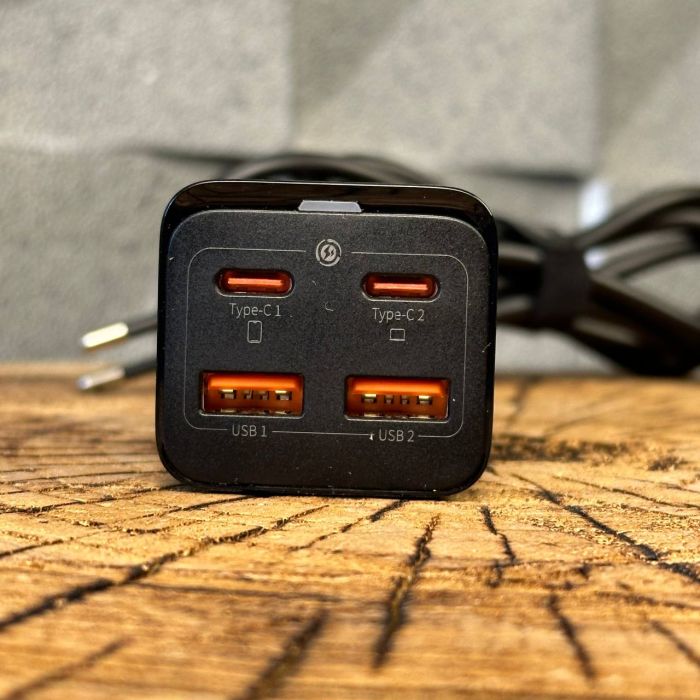 Baseus 100w GaN3 Pro 2 type C 2 USB + кабель type c 100w чорний колір