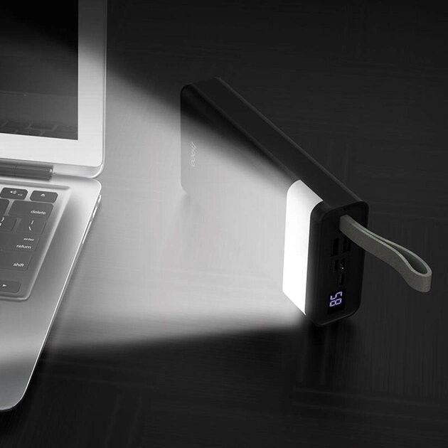 Hoco 30000 mAhJ73 Powerful 2xUSB Lightning, micro-USB, Type-C 5V/2A з LED Дисплеєм та ліхтариком, Чорний